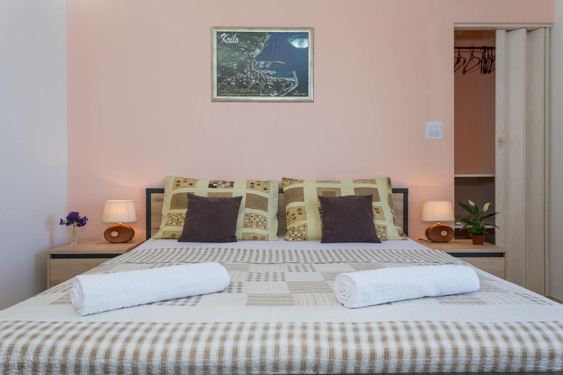 Apartments Verica - 15 M From Beach Krilo Kültér fotó