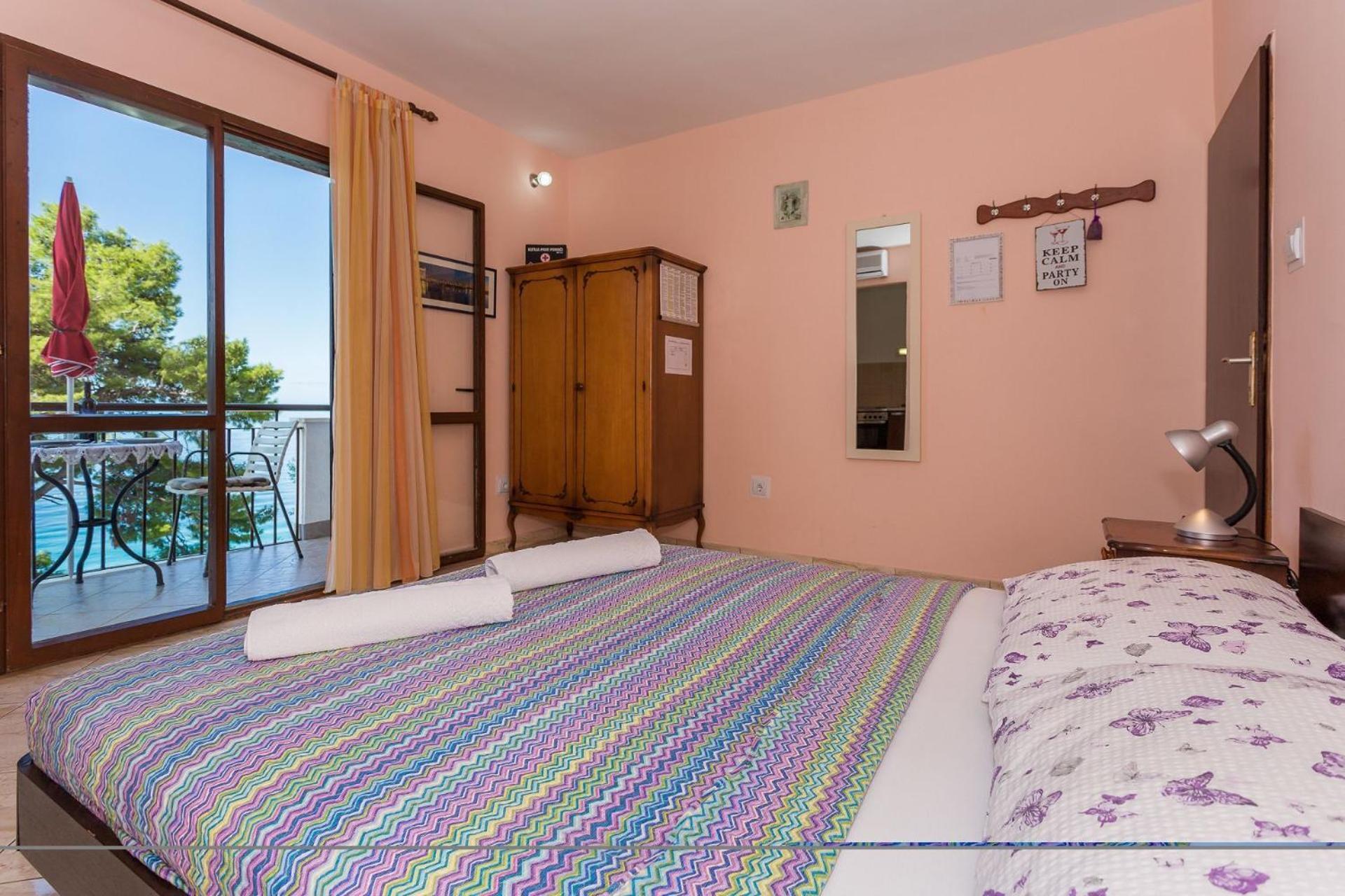Apartments Verica - 15 M From Beach Krilo Kültér fotó