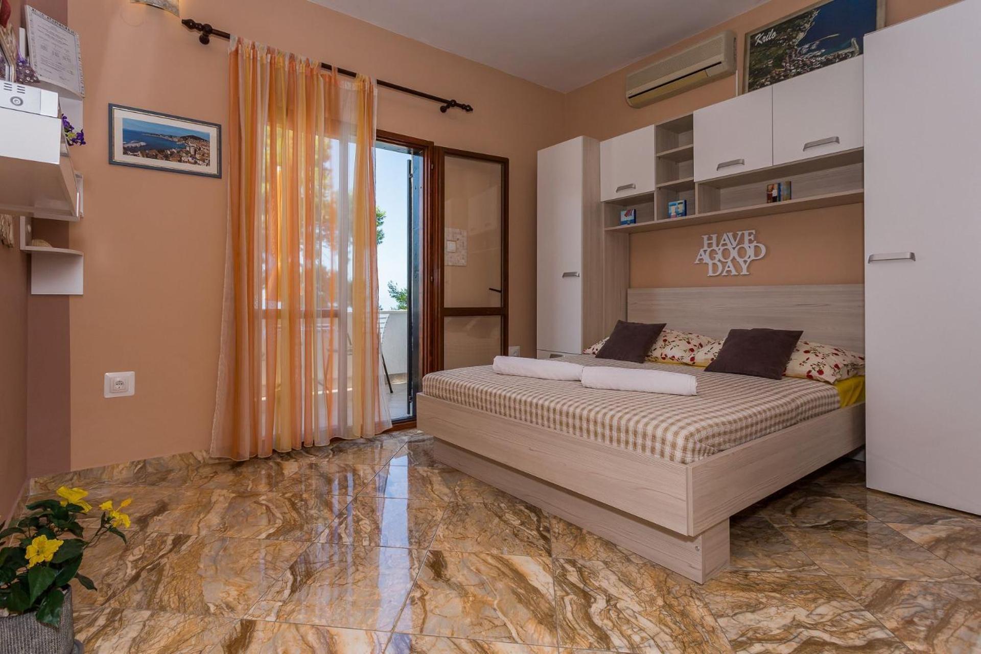 Apartments Verica - 15 M From Beach Krilo Kültér fotó