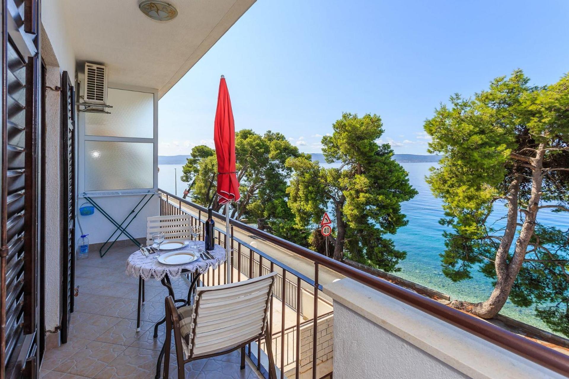 Apartments Verica - 15 M From Beach Krilo Kültér fotó